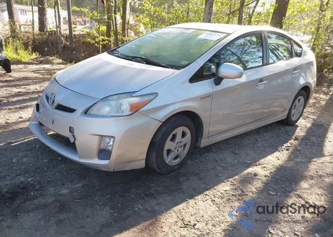 2010 Toyota Prius Iii z USA, uszkodzony, nr VIN JTDKN3DU2A5058561